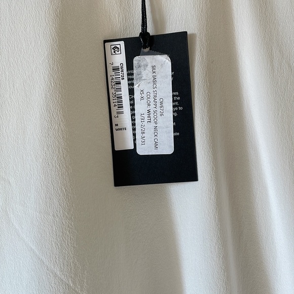 Chaser SILK basics white strappy scoop neck cami - Picture 2 of 6